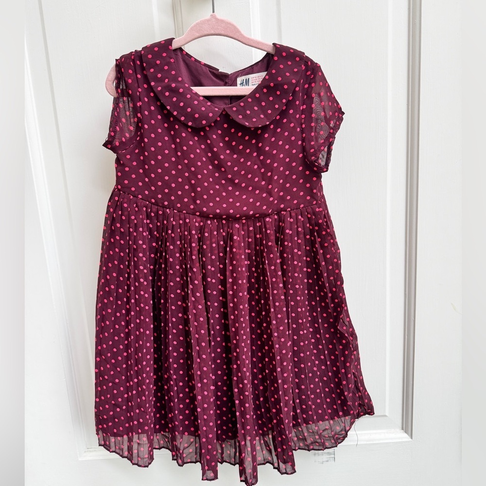 H&M Girls Size 4 - 5 Short Sleeve Collared Dress - Burgundy and Pink Polka Dots